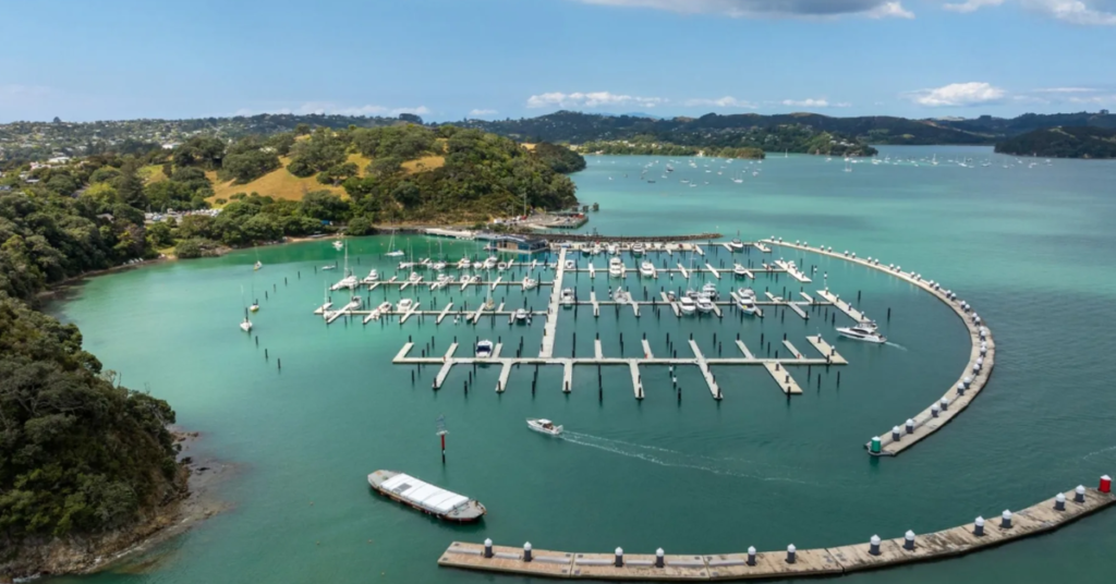 Delete a Vessel from USCG